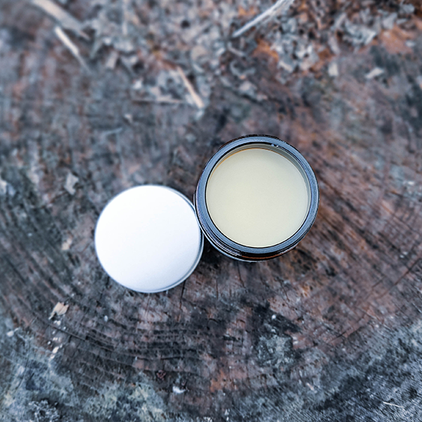 E9 - Organic shea butter and beeswax paw balm. (12 x Trade Pack)
